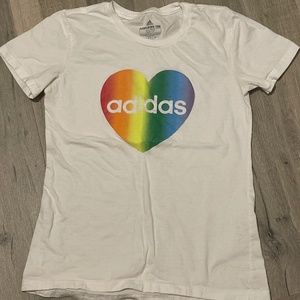 Adidas t-shirt